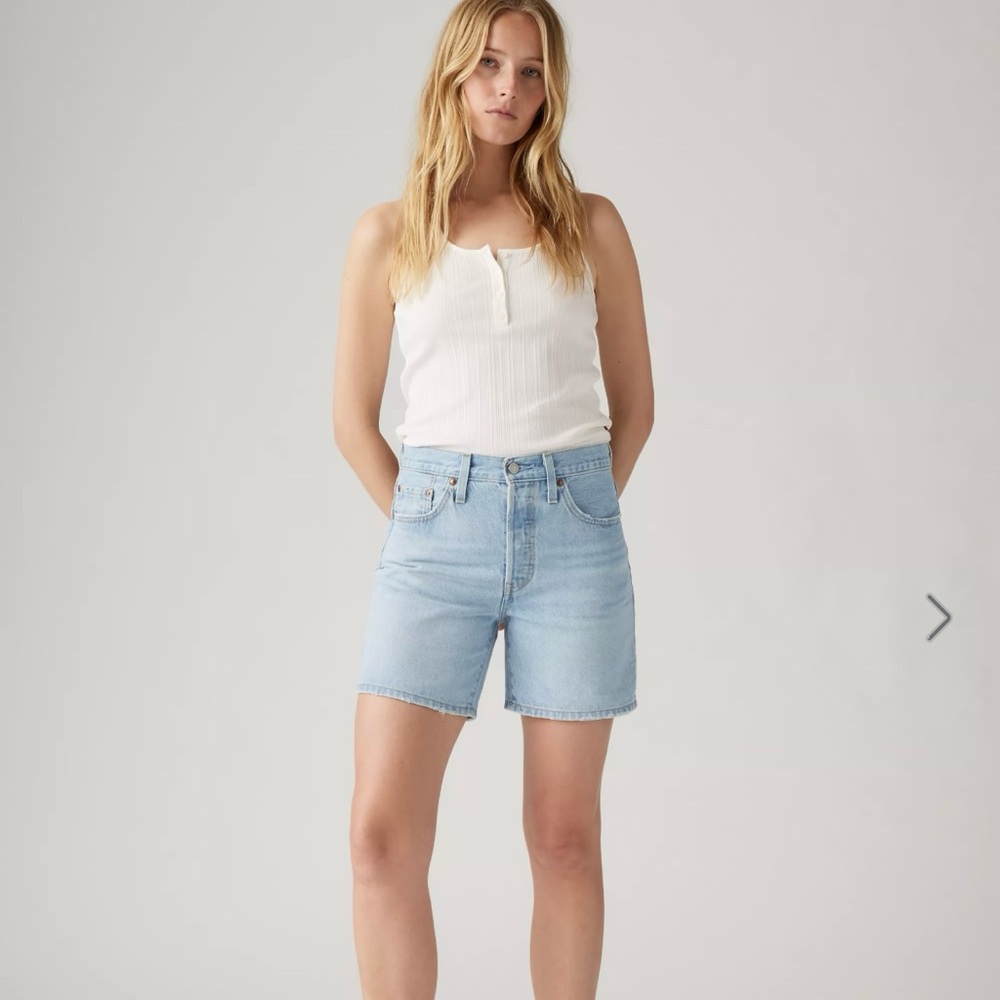 Levi's 501® MID THIGH WOMEN'S SHORTS